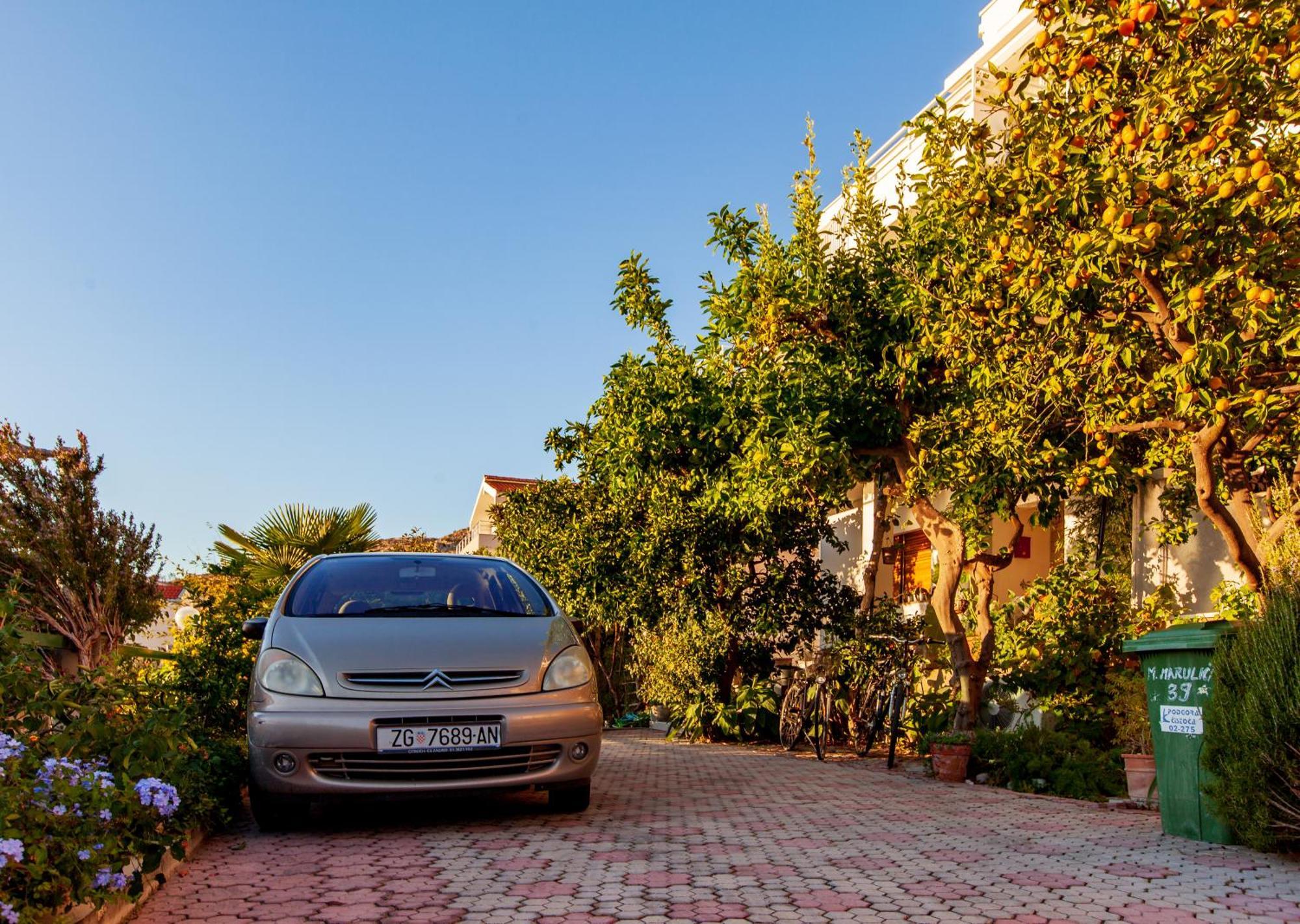 Apartments Marilka Подгора Экстерьер фото
