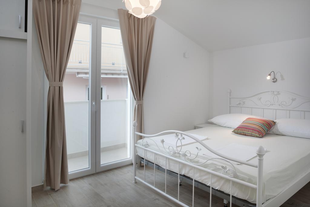 Apartments Marilka Подгора Экстерьер фото