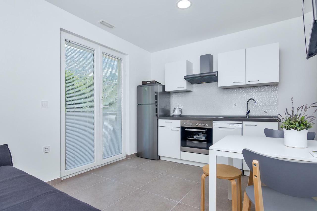 Apartments Marilka Подгора Экстерьер фото